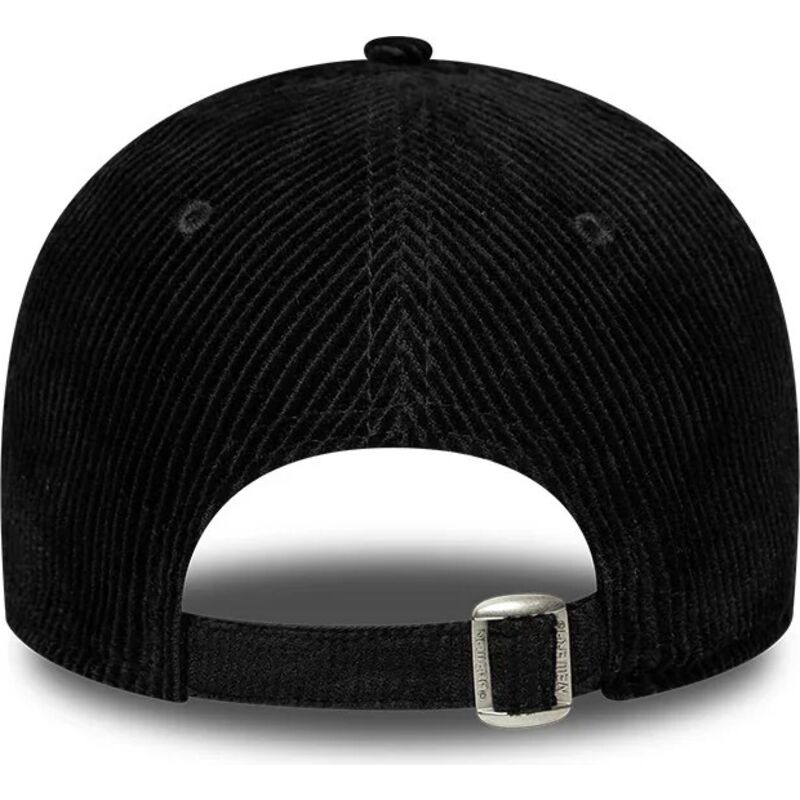 cappello-curvo-nero-cinghia-regolabile-9forty-cord-dei-new-york-yankees-mlb-di-new-era cappello-curvo-nero-cinghia-regolabile-9forty-cord-dei-new-york-yankees-mlb-di-new-era