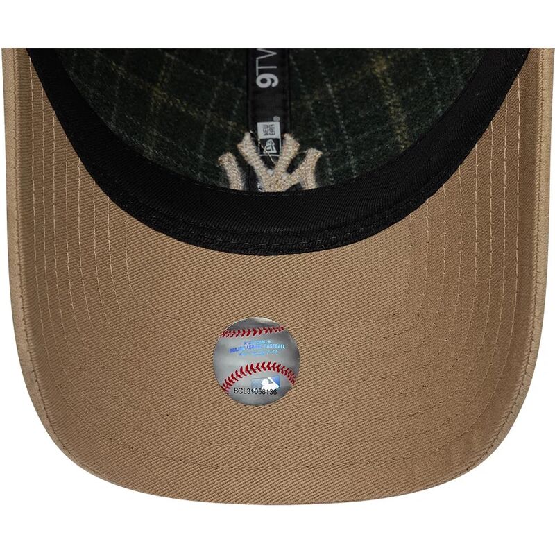 cappello-curvo-verde-cinghia-regolabile-9twenty-mix-check-dei-new-york-yankees-mlb-di-new-era cappello-curvo-verde-cinghia-regolabile-9twenty-mix-check-dei-new-york-yankees-mlb-di-new-era