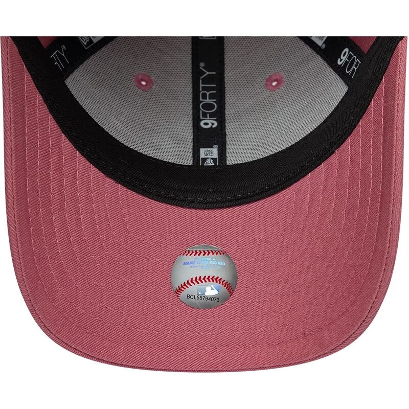 cappello-curvo-rosa-cinghia-regolabile-per-bambino-9forty-space-dei-new-york-yankees-mlb-di-new-era