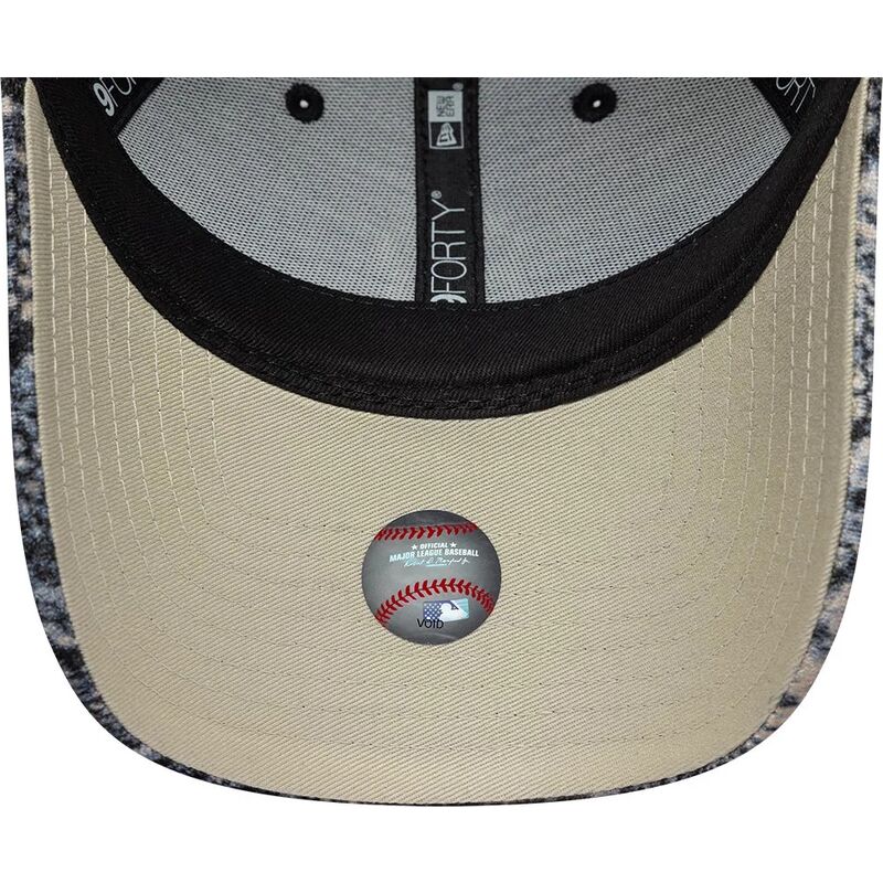 cappello-curvo-multicolore-cinghia-regolabile-9forty-snake-print-dei-new-york-yankees-mlb-di-new-era
