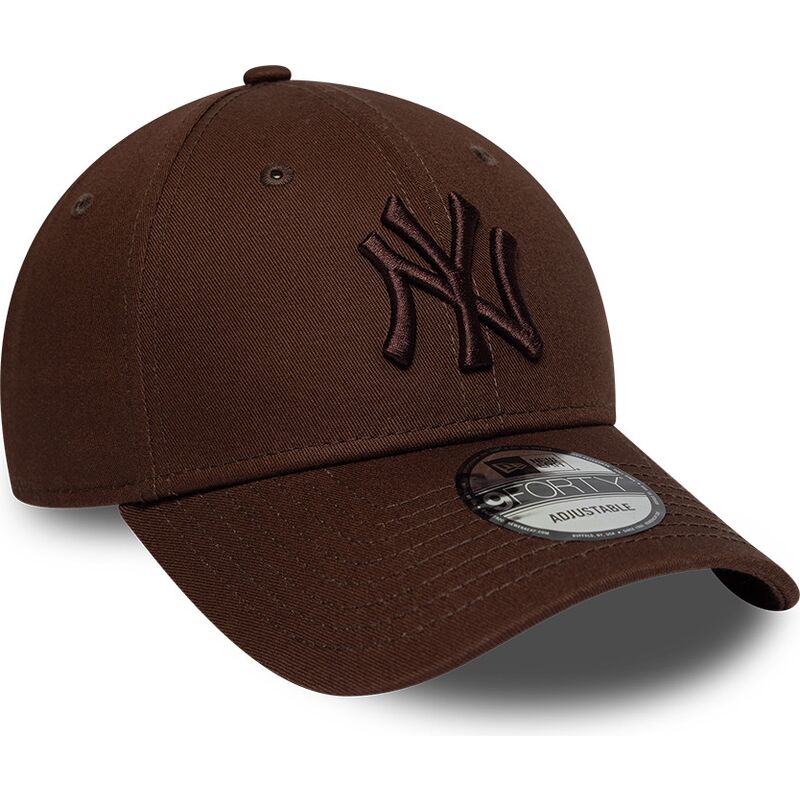 cappello-curvo-marrone-cinghia-regolabile-9forty-league-essential-dei-new-york-yankees-mlb-di-new-era