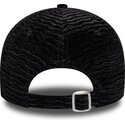cappello-curvo-nero-cinghia-regolabile-9forty-velour-dei-new-york-yankees-mlb-di-new-era
