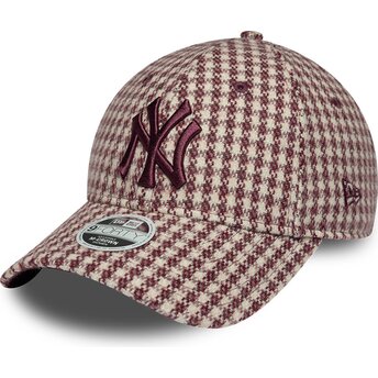 Cappello curvo rosso cinghia regolabile 9FORTY M-Crown Houndstooth dei New York Yankees MLB di New Era