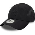 cappello-curvo-nero-snapback-runner-tech-midi-dei-new-york-yankees-mlb-di-new-era
