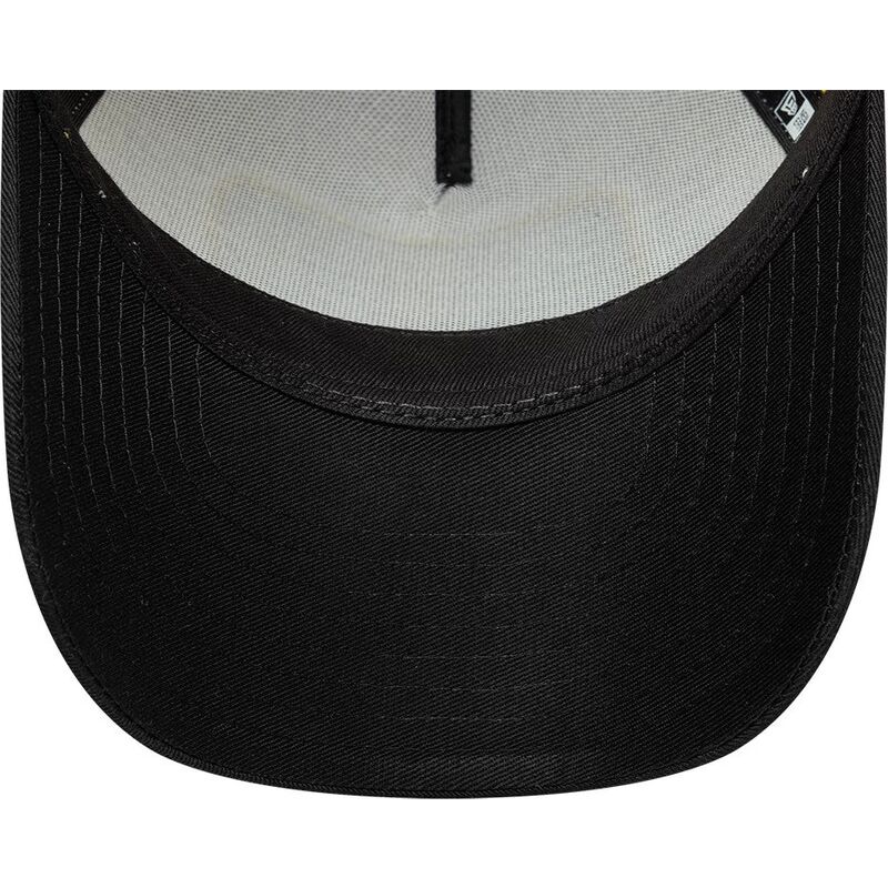cappello-curvo-multicolore-snapback-per-bambino-a-frame-patch-dei-batman-dc-comics-di-new-era cappello-curvo-multicolore-snapback-per-bambino-a-frame-patch-dei-batman-dc-comics-di-new-era