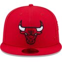 cappello-piatto-rosso-aderente-59fifty-side-script-dei-chicago-bulls-nba-di-new-era