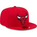 cappello-piatto-rosso-aderente-59fifty-side-script-dei-chicago-bulls-nba-di-new-era