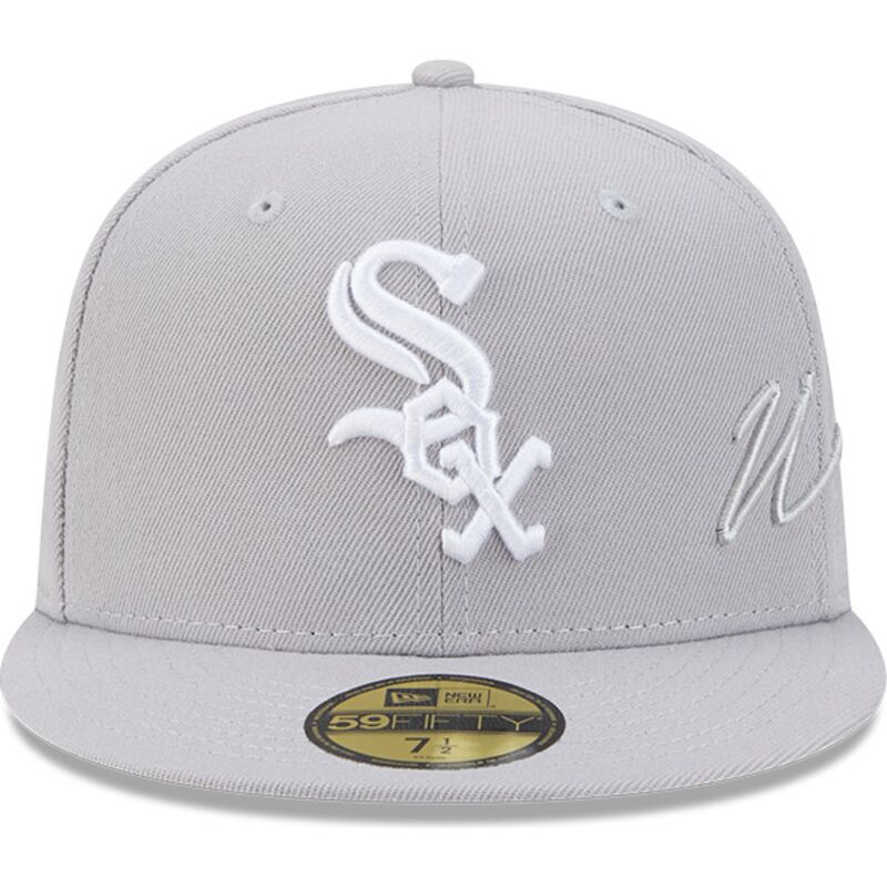 cappello-piatto-grigio-aderente-59fifty-side-script-dei-chicago-white-sox-mlb-di-new-era