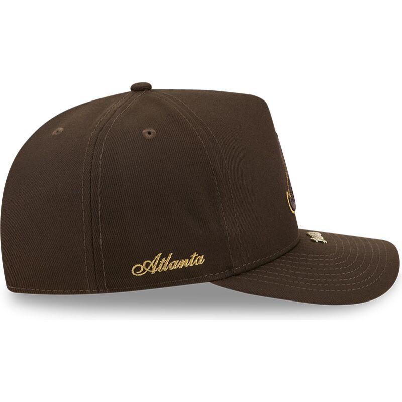 cappello-curvo-marrone-snapback-9fifty-a-frame-precurved-visor-pin-dei-atlanta-braves-mlb-di-new-era