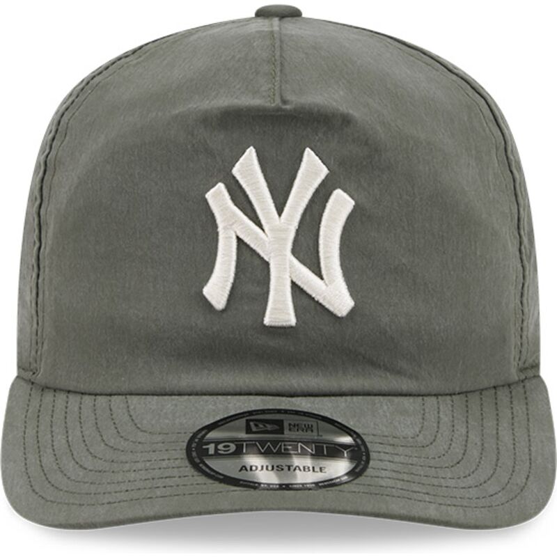 cappello-curvo-verde-snapback-19twenty-precurved-dei-new-york-yankees-mlb-di-new-era cappello-curvo-verde-snapback-19twenty-precurved-dei-new-york-yankees-mlb-di-new-era