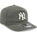 cappello-curvo-verde-snapback-19twenty-precurved-dei-new-york-yankees-mlb-di-new-era