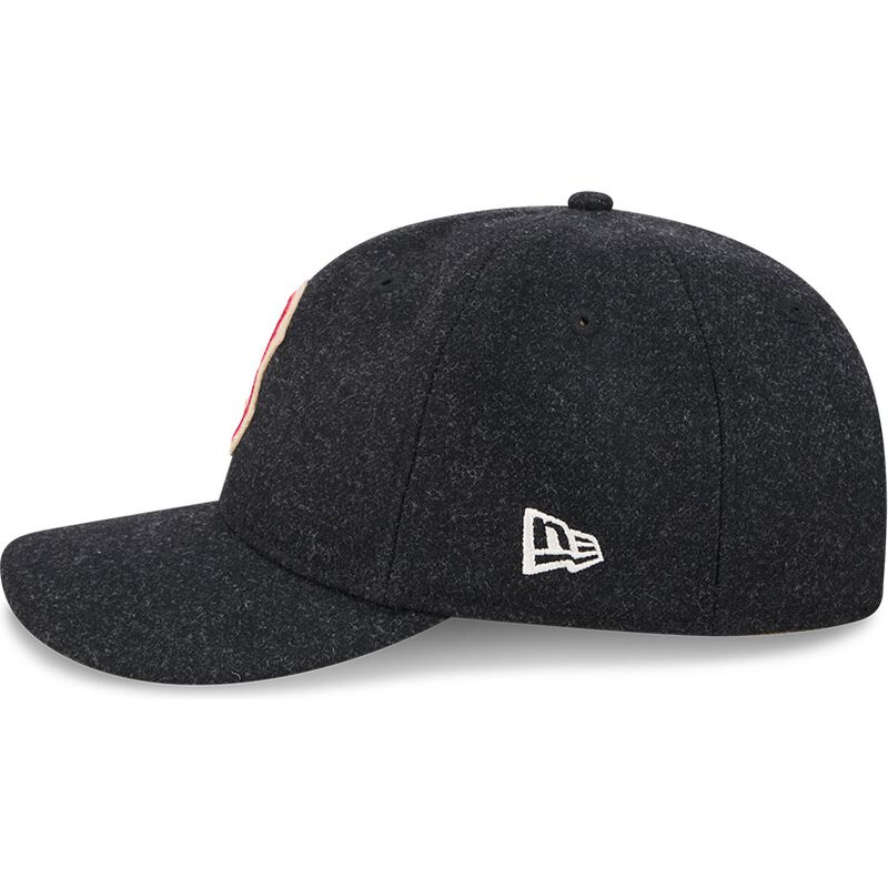 cappello-curvo-nero-cinghia-regolabile-9fifty-retro-crown-precurved-dei-boston-red-sox-mlb-di-new-era cappello-curvo-nero-cinghia-regolabile-9fifty-retro-crown-precurved-dei-boston-red-sox-mlb-di-new-era