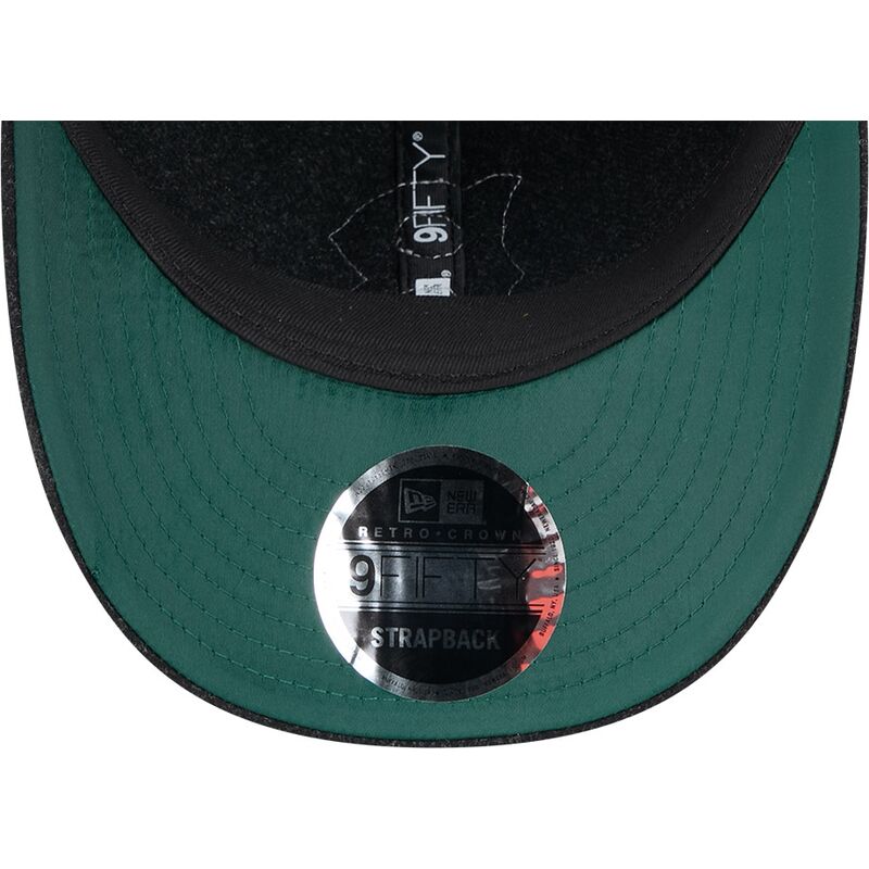 cappello-curvo-nero-cinghia-regolabile-9fifty-retro-crown-precurved-dei-boston-red-sox-mlb-di-new-era cappello-curvo-nero-cinghia-regolabile-9fifty-retro-crown-precurved-dei-boston-red-sox-mlb-di-new-era