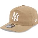 cappello-curvo-beige-snapback-19twenty-precurved-dei-new-york-yankees-mlb-di-new-era