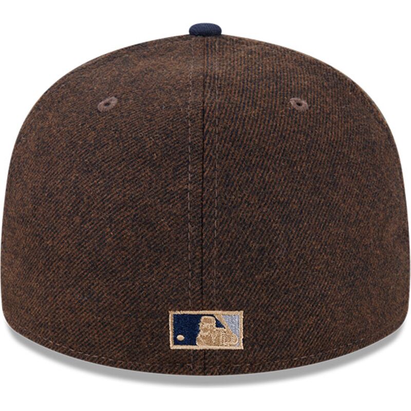cappello-curvo-marrone-aderente-59fifty-precurved-dei-new-york-yankees-mlb-di-new-era cappello-curvo-marrone-aderente-59fifty-precurved-dei-new-york-yankees-mlb-di-new-era