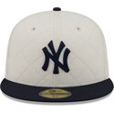 cappello-piatto-bianco-aderente-59fifty-checkered-dei-new-york-yankees-mlb-di-new-era