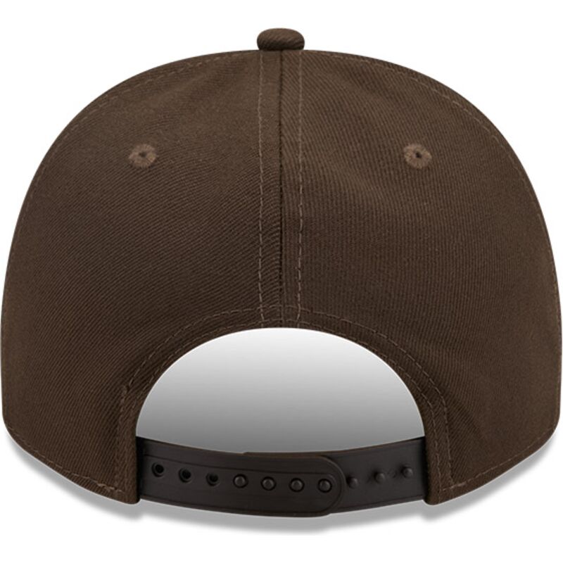 cappello-curvo-marrone-snapback-9fifty-a-frame-precurved-visor-pin-dei-chicago-white-sox-mlb-di-new-era