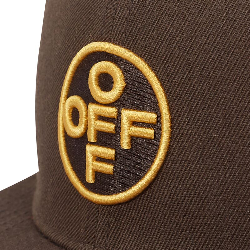 cappello-piatto-marrone-snapback-off-embroidered-twill-di-l-ab-c-o-off-white