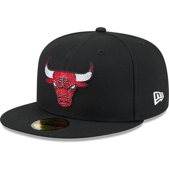 Cappello piatto nero aderente 59FIFTY Rhinestone Badge dei Chicago Bulls NBA di New Era