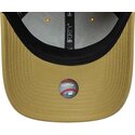 cappello-curvo-kaki-cinghia-regolabile-9forty-league-essential-dei-new-york-yankees-mlb-di-new-era