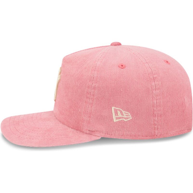 cappello-curvo-rosa-cinghia-regolabile-19twenty-precurved-corduroy-pastel-dei-new-york-yankees-mlb-di-new-era cappello-curvo-rosa-cinghia-regolabile-19twenty-precurved-corduroy-pastel-dei-new-york-yankees-mlb-di-new-era