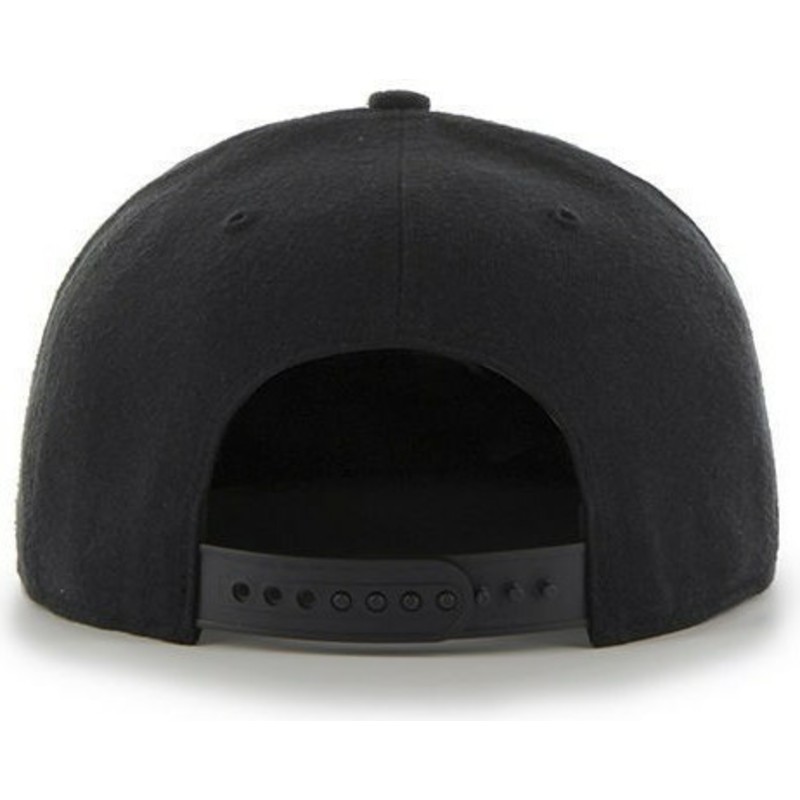 cappellino-visiera-piatta-nero-snapback-tinta-unita-di-mlb-chicago-white-sox-di-47-brand
