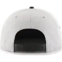 cappelli-piatta-grigio-snapback-lisa-lateral-dei-new-york-yankees-mlb-di-47-brand