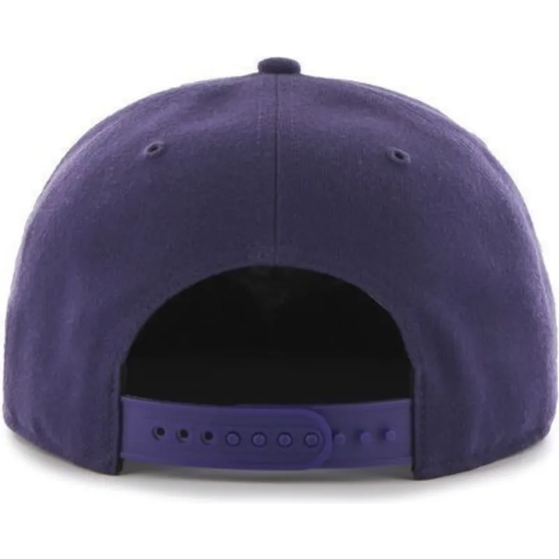 cappelli-piatta-viola-snapback-lisa-lateral-dei-new-york-yankees-mlb-di-47-brand cappelli-piatta-viola-snapback-lisa-lateral-dei-new-york-yankees-mlb-di-47-brand