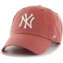 cappellino-visiera-curva-rosso-con-logo-frontale-grande-di-mlb-new-york-yankees-di-47-brand