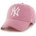 cappellino-visiera-curva-rosa-con-logo-frontale-grande-di-mlb-new-york-yankees-di-47-brand