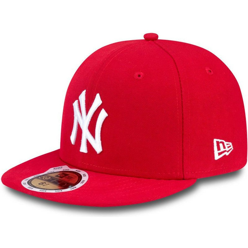 cappellino-visiera-piatta-rosso-aderente-per-bambino-59fifty-essential-di-new-york-yankees-mlb-di-new-era