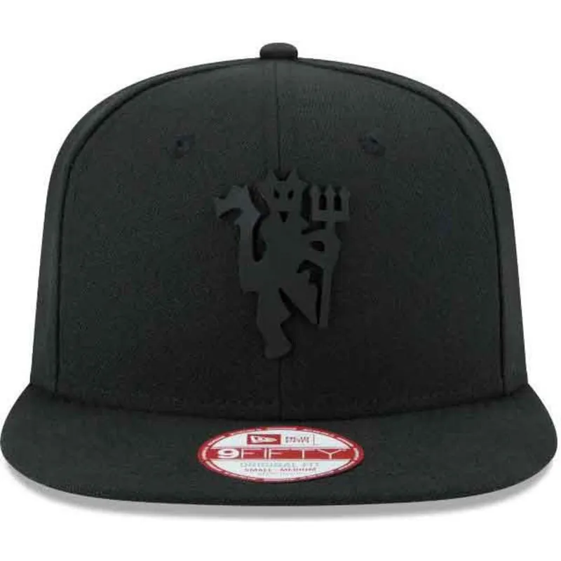 cappelli-piatta-nero-snapback-9fifty-black-on-black-dei-manchester-united-football-club-premier-league-di-new-era